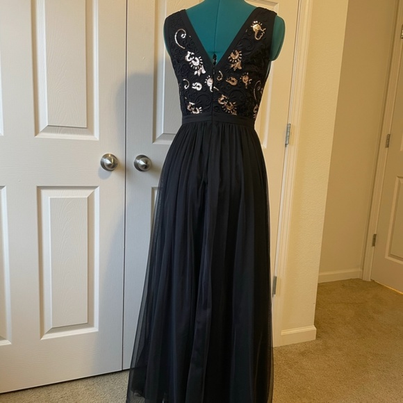Formal A line floor length ball gown - Picture 1 of 5